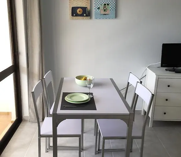 Fully Renovated 아파트 *