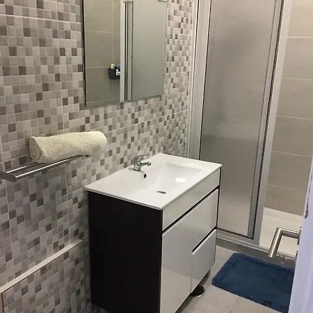 Fully Renovated * 阿尔布费拉